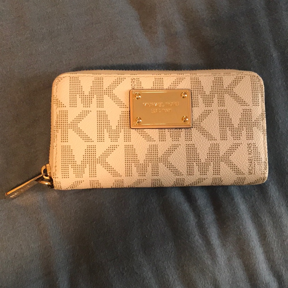 MICHAEL KORS WALLET